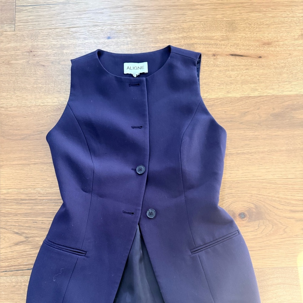 A.Ligne Navy Sleeveless Tailored Vest